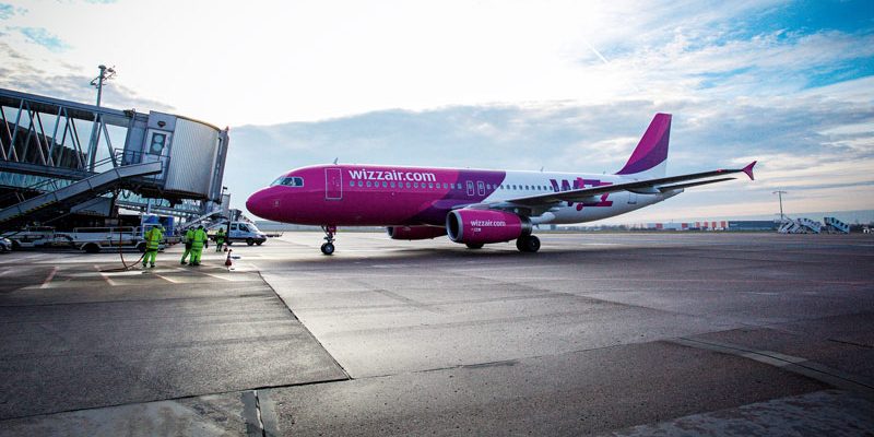 boulevard-hannover-airport-wizz-air-flugzeug